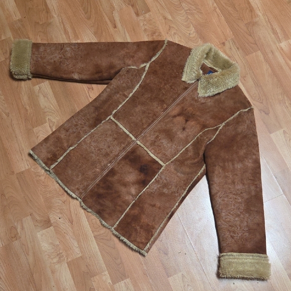 LED ZEPPLIN Upcycled Shearling Jacket - Picture 7 of 7